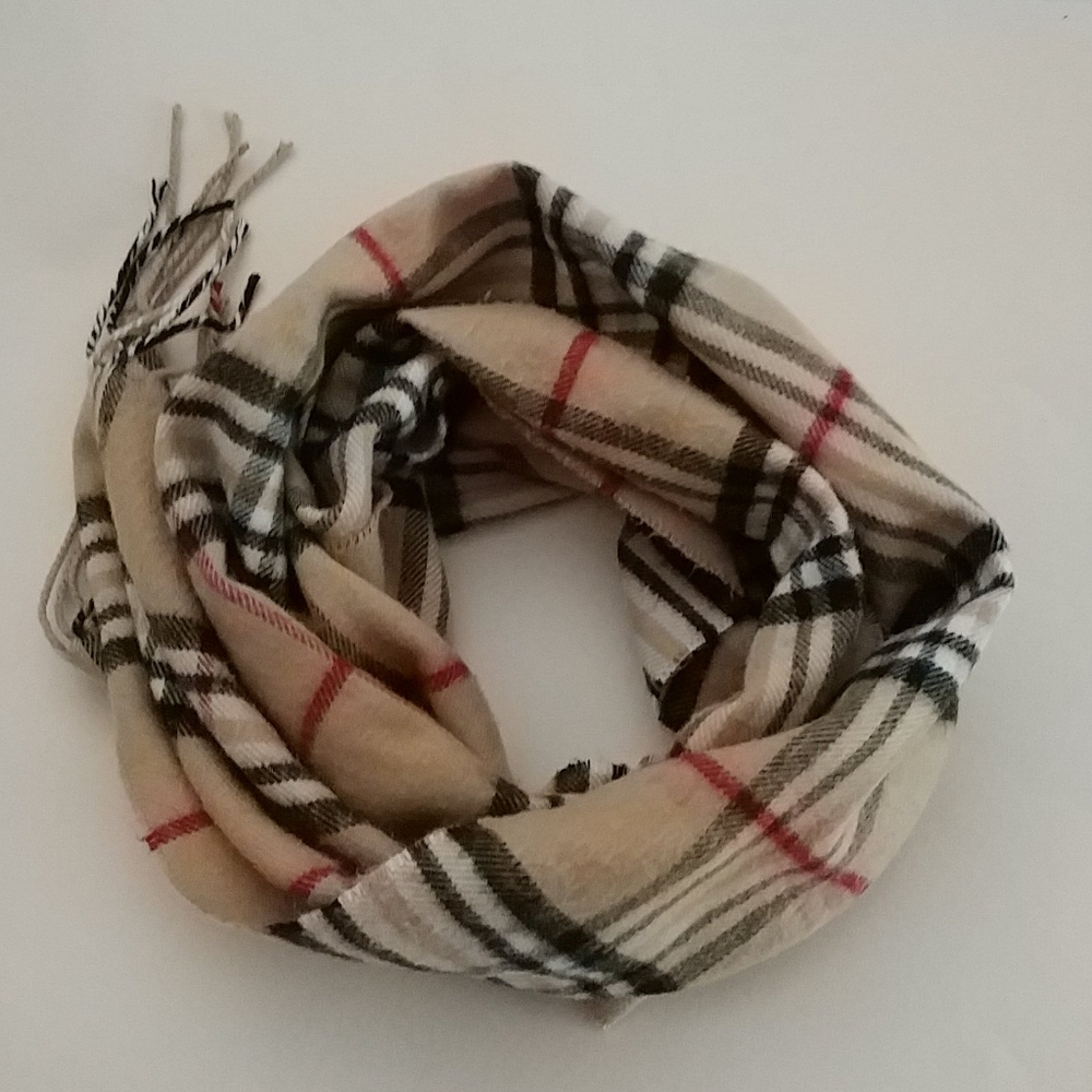 V. Fraas Scarf